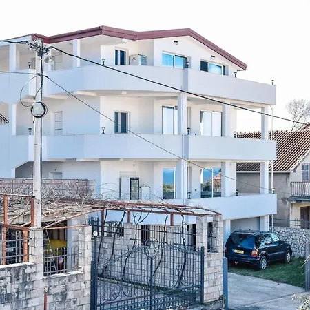 Seaview Apartments Bonaca Bar Exterior photo